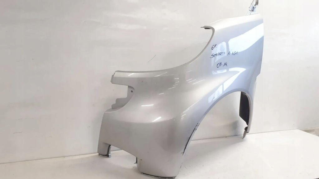 Mercedes smart a-451 2007-2014 крыло  левое  перед Оригинал