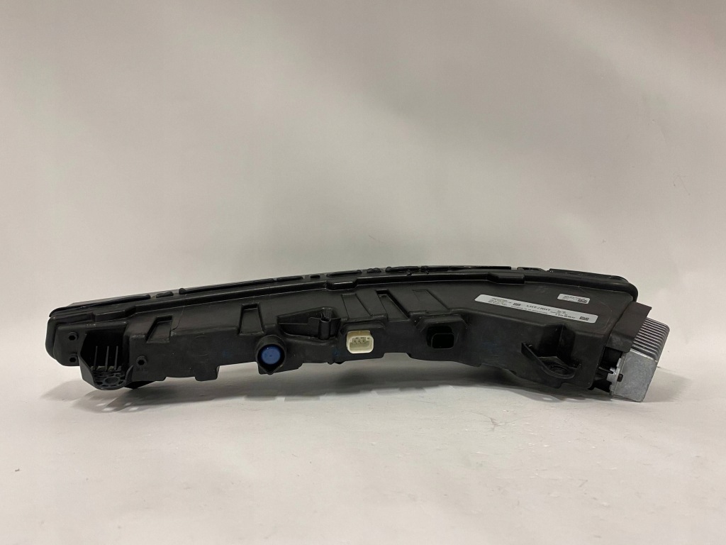 Bmw xm g09 22- фонарь  фара led drl правый  хорошее состояние! Оригинал