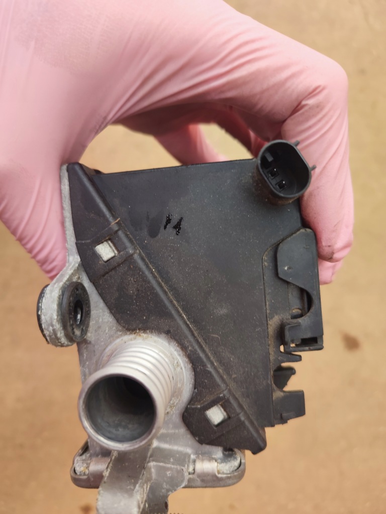 Нагреватель воды жидкость bmw e46 рестайлинг  2.0d 6918606 в Украине