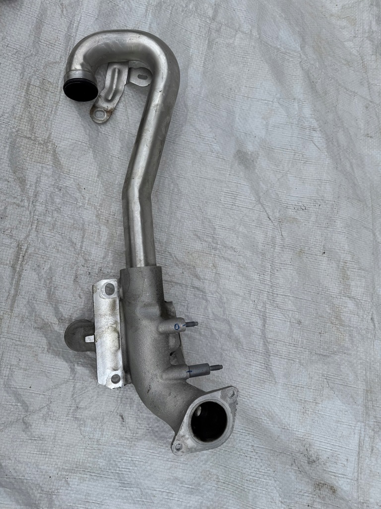 фото №1, Mercedes w246 w176 труба шланг выхлопных газов egr a-klasa w176 1,5 cdi 170741r