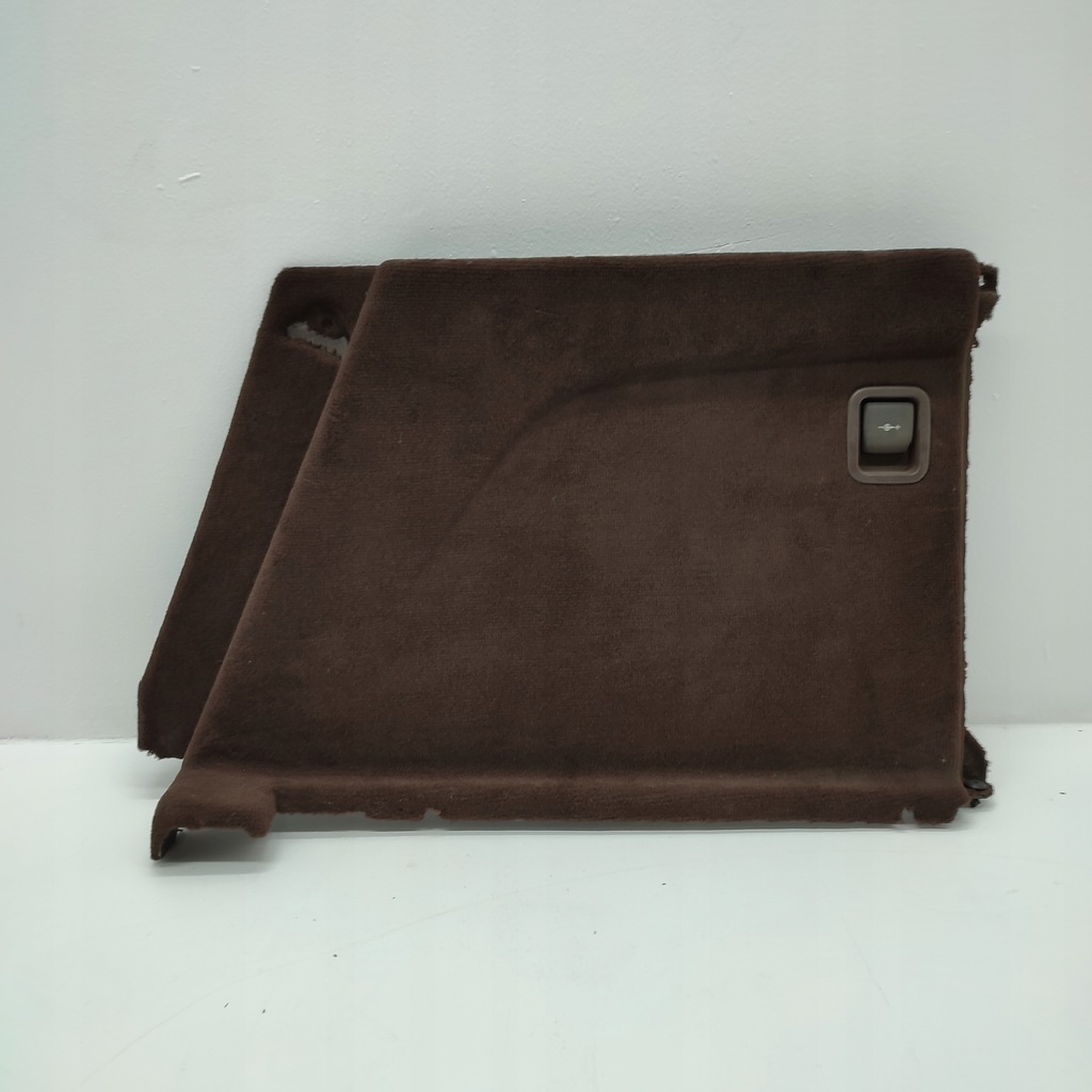 фото №1, Bmw x5 e70 обшивка оббивка багажника права коричневий