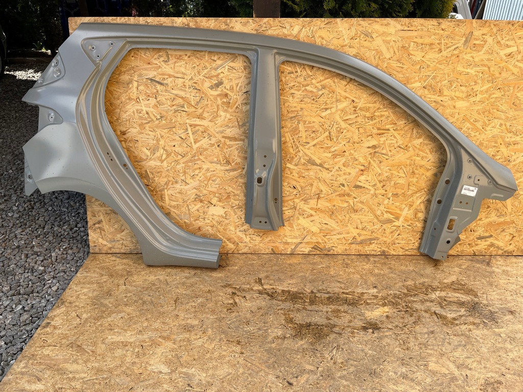 фото №1, Hyundai i10 ii 14- крыло правый обшивка блок двигателя