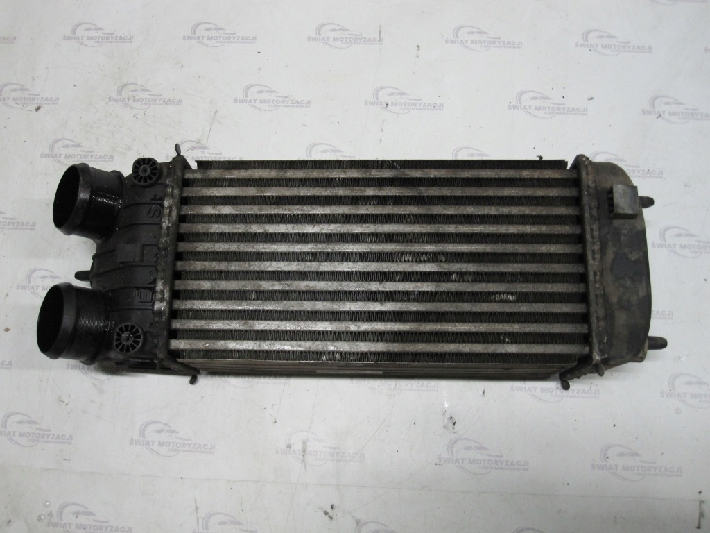 Купить Citroen ds3 10r интеркулер 9685426580