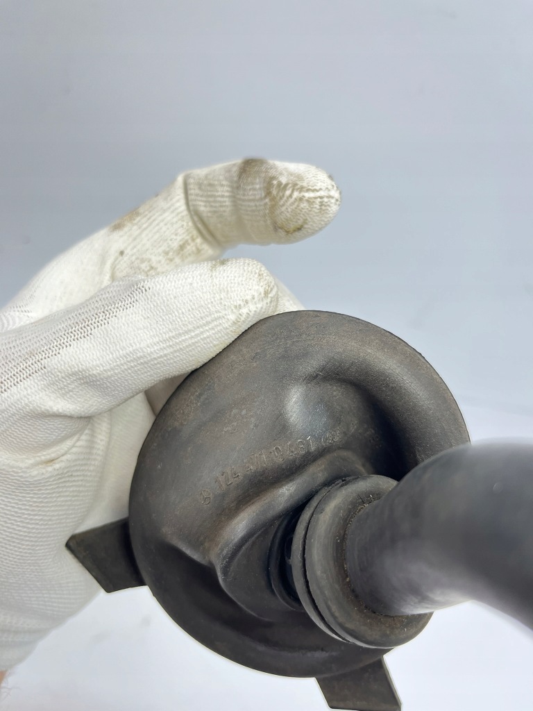 Шланг паливний пального патрубок mercedes w124 1244706975 Доставка