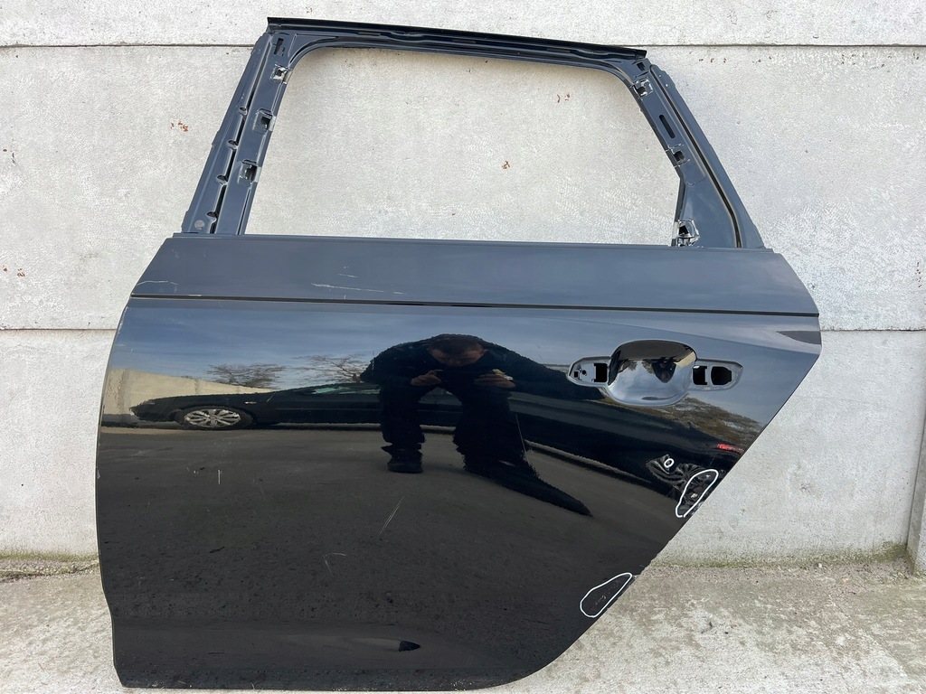 фото №1, Дверь audi rs4 b9 8w 2014-2019 задние левая задняя левый