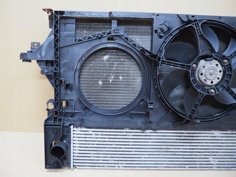 фото №5, Pas передний комплект радиатор master ii 2.5 dci