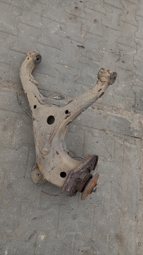 фото №5, Рычаг левый задняя mercedes benz vito 00r