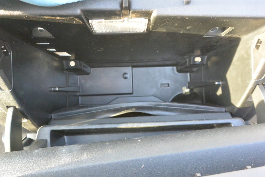 фото №11, Бардачок пассажира volvo s60 v60 ii lift 10-17 eu