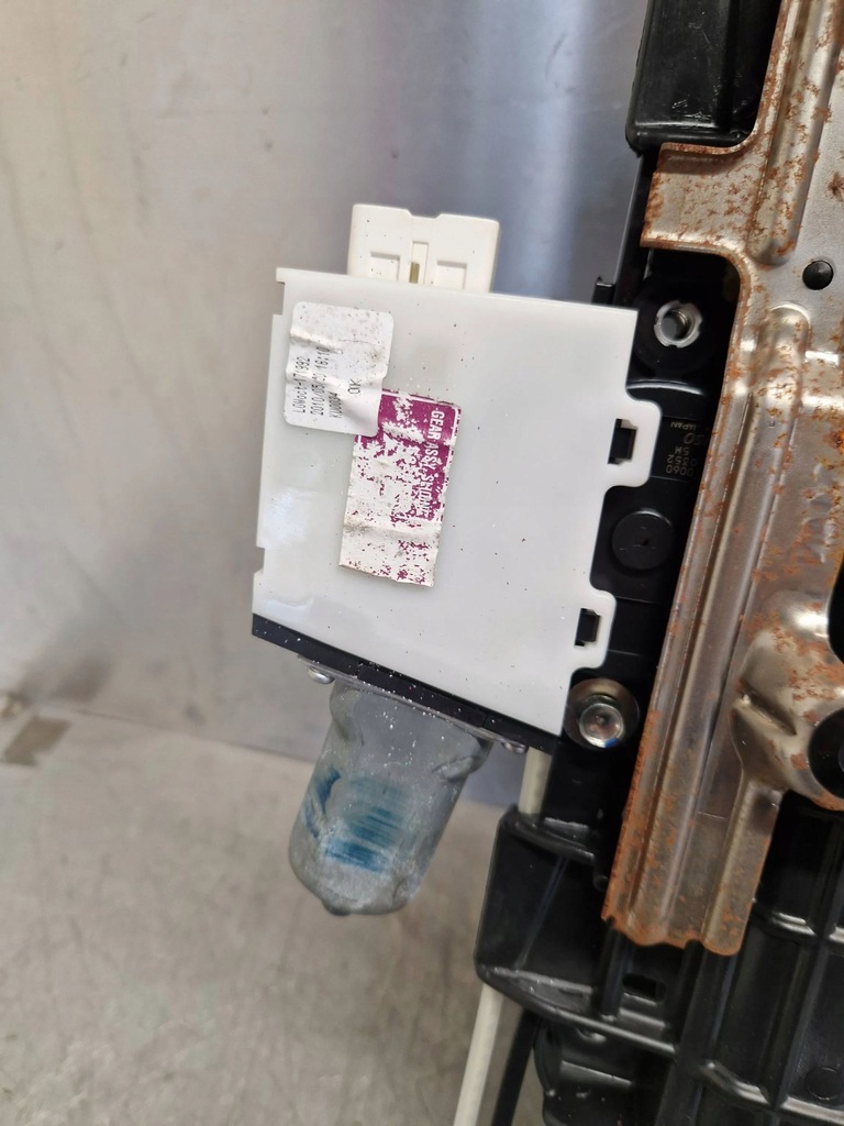 фото №5, Lexus rx 450h 2011 люк комплект