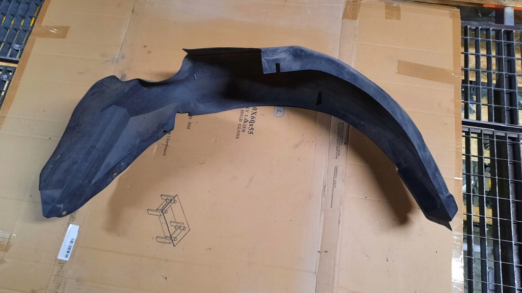 фото №1, Подкрылок левая задняя volvo v40