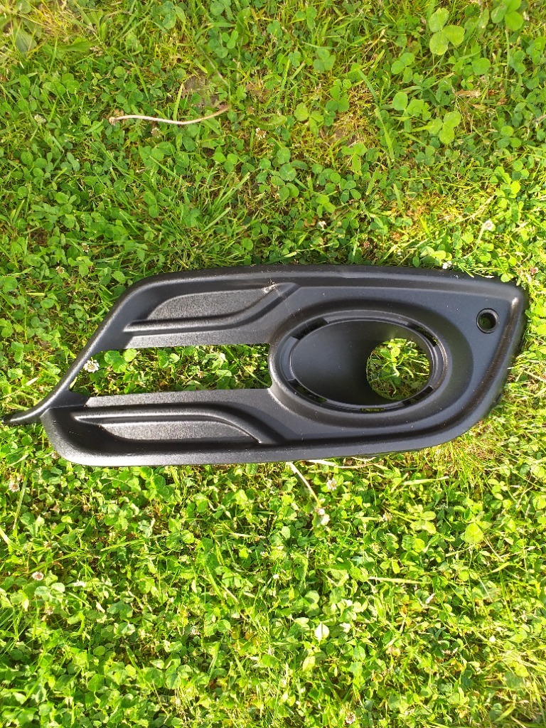 Купить Megane iii решётка бампера pdc