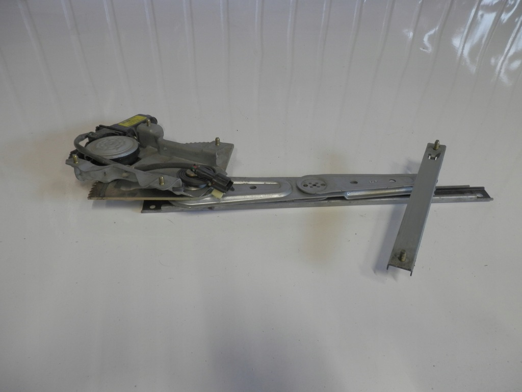 фото №1, Kia sorento i підйомник скло правий задня