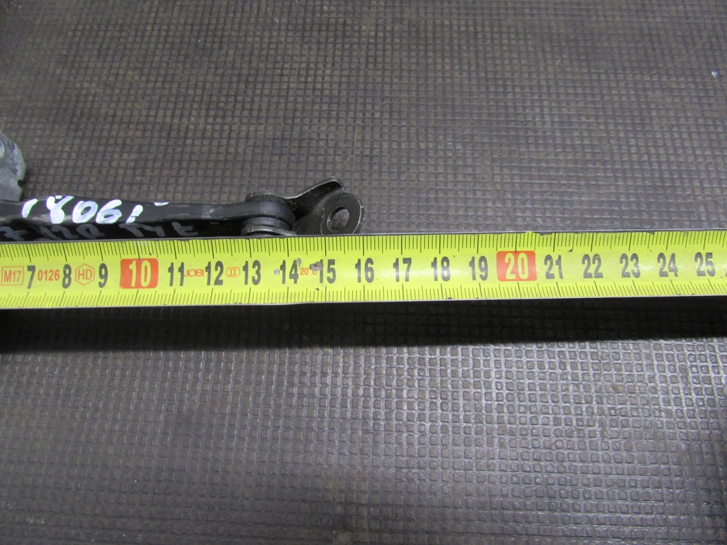 фото №7, Ограничитель дверь задняя hyundai i30 07-12r