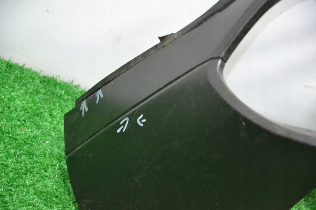 Накладка дифузор бампера задня porsche cayenne 92a 14- 7p5807834r Зі Шроту