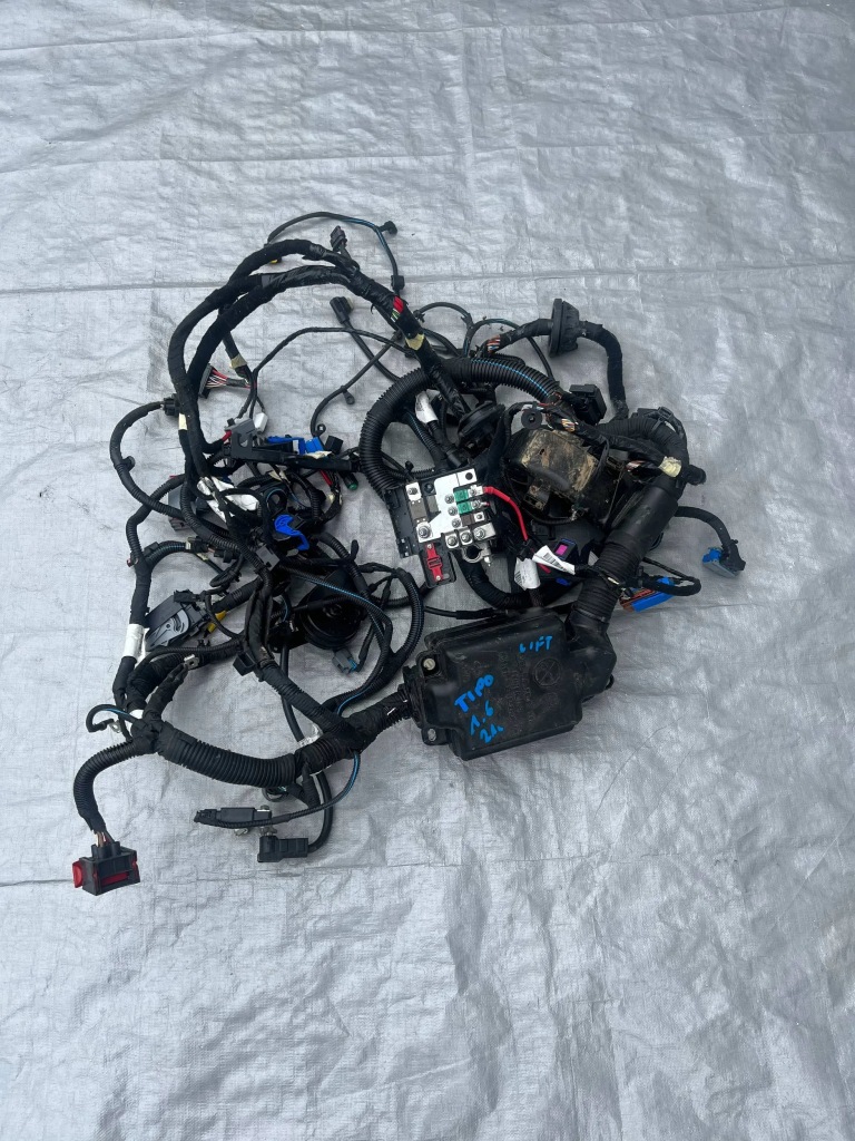 Купити Fiat tipo ii рестайлінг  коробка запобіжників джгут