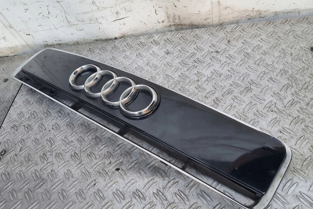 фото №10, Решітка радіатора audi a2 8z0 8z0853321 2002