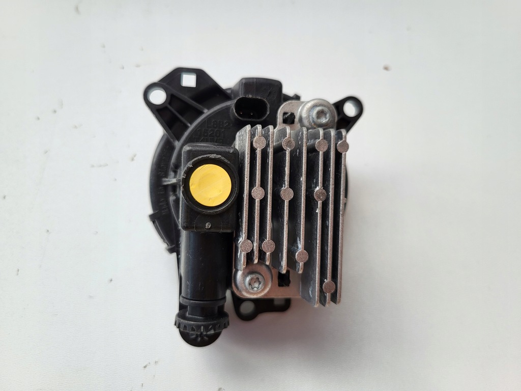 фото №2, Противотуманная фара led левый/правый land rover defender 2019-