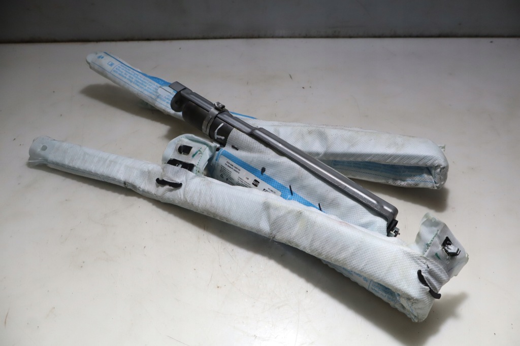 фото №1, Шторка безпеки повітряна ліва seat leon iii