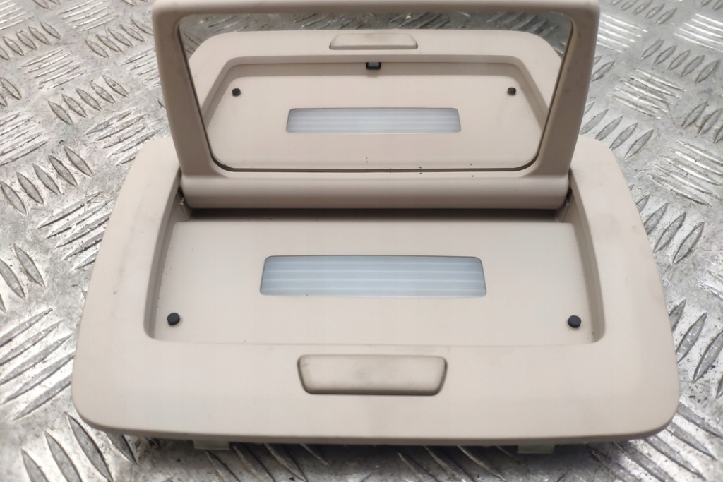 фото №8, Освещение внутреннее bmw 7 f01, f02 9114425 4.4l бензиновый 298kw 2012