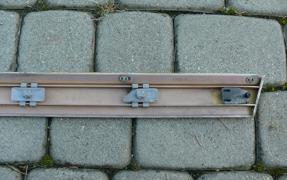 фото №9, Молдинг средняя дверь правый задняя audi a8 d2 94-01 ly7m 4d0853962