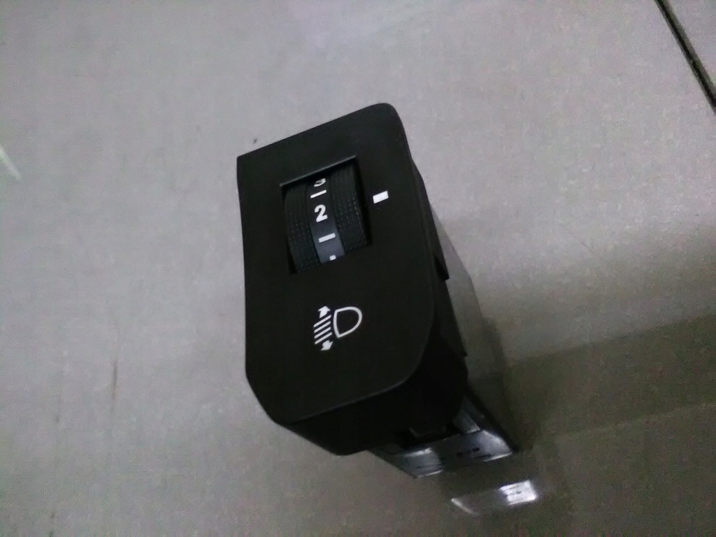 фото №1, Kia rio iii переключатель высоты света 2011-