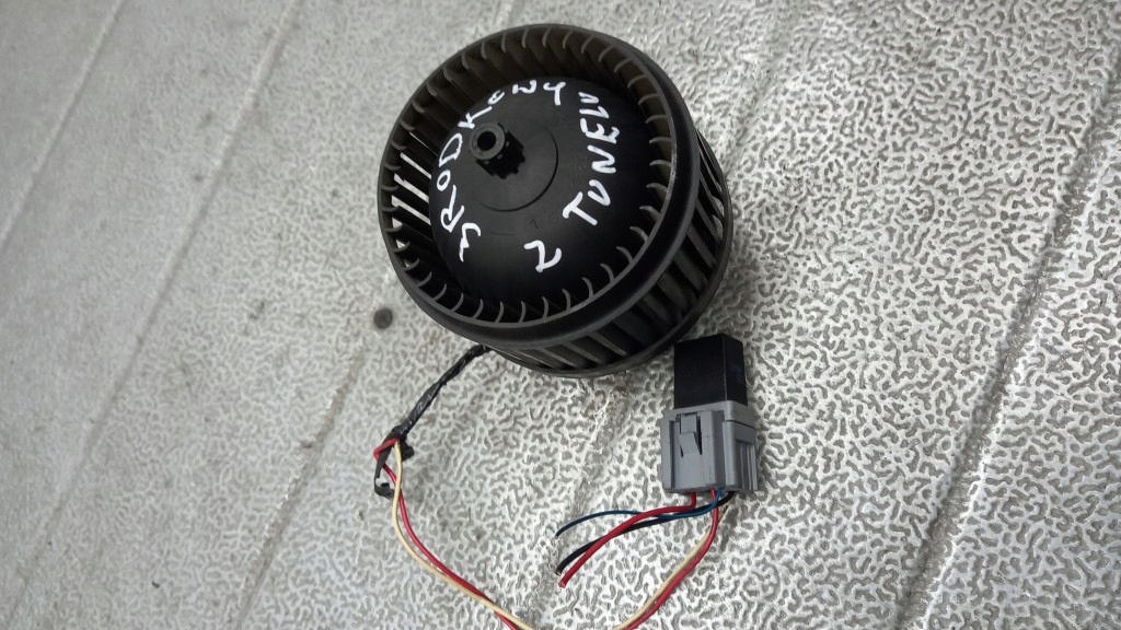 фото №1, Вентилятор отопителя renault vel satis i 03r hb 2.0b 52492658