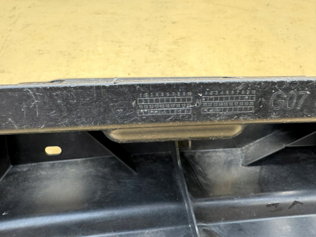 фото №14, Bmw x7 g07 18r- направляющая бампера задняя средний задний 5112-7240658