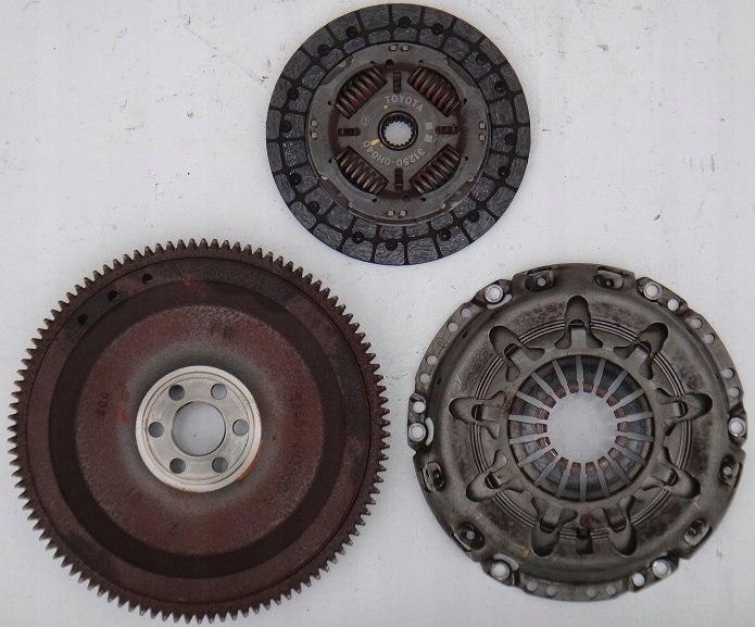 фото №1, Toyota aygo lift 10 1.0 12v сцепление прижим диск