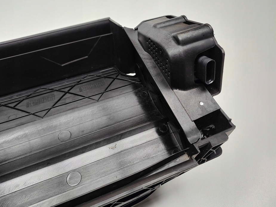 фото №11, Жалюзи впуск воздуха 97112125b panamera 971