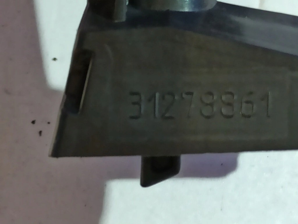 фото №5, Volvo v60 2017 замки i амортизаторы