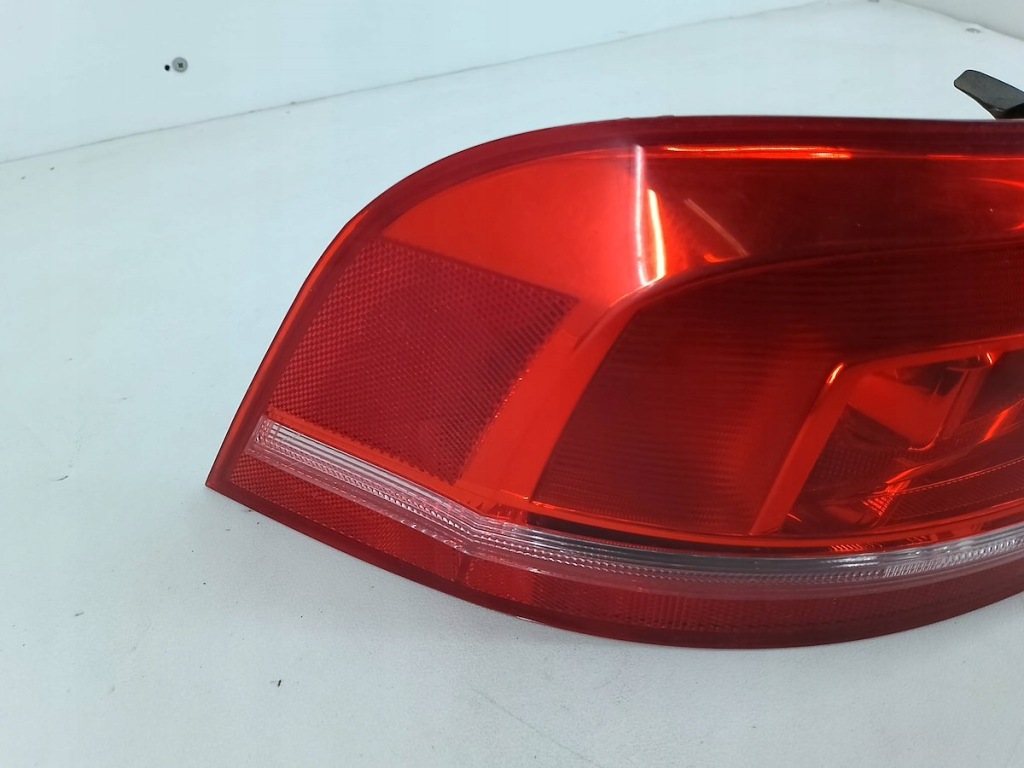 фото №10, Лампы задняя комплект vw passat b7 3af945095e 3af945096e kombi