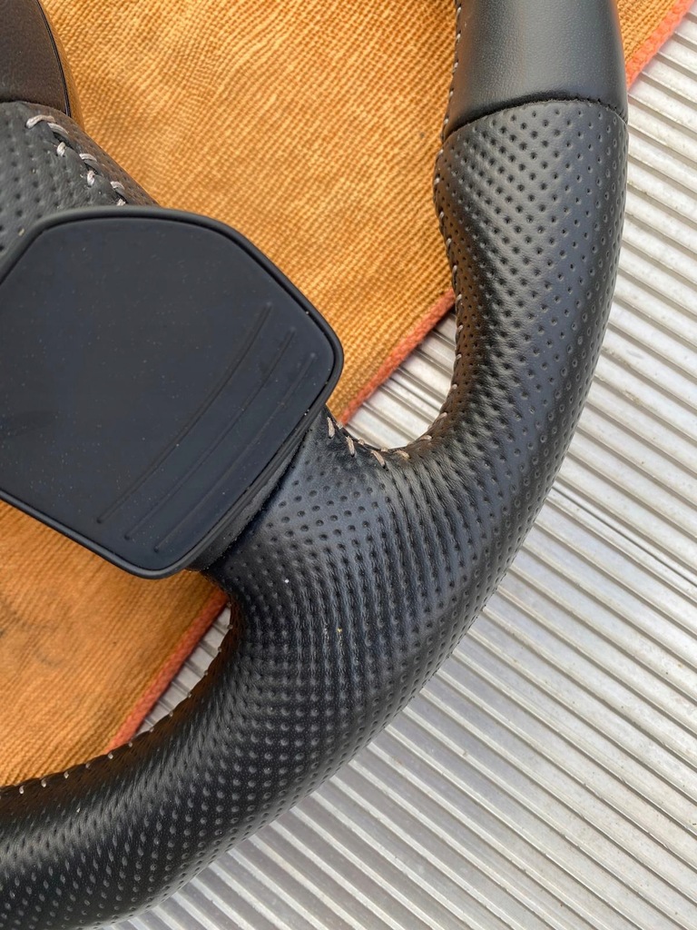 фото №5, Audi q3 s-line 2011-18 воздуховод оригинал ładna лепестки переключения q3