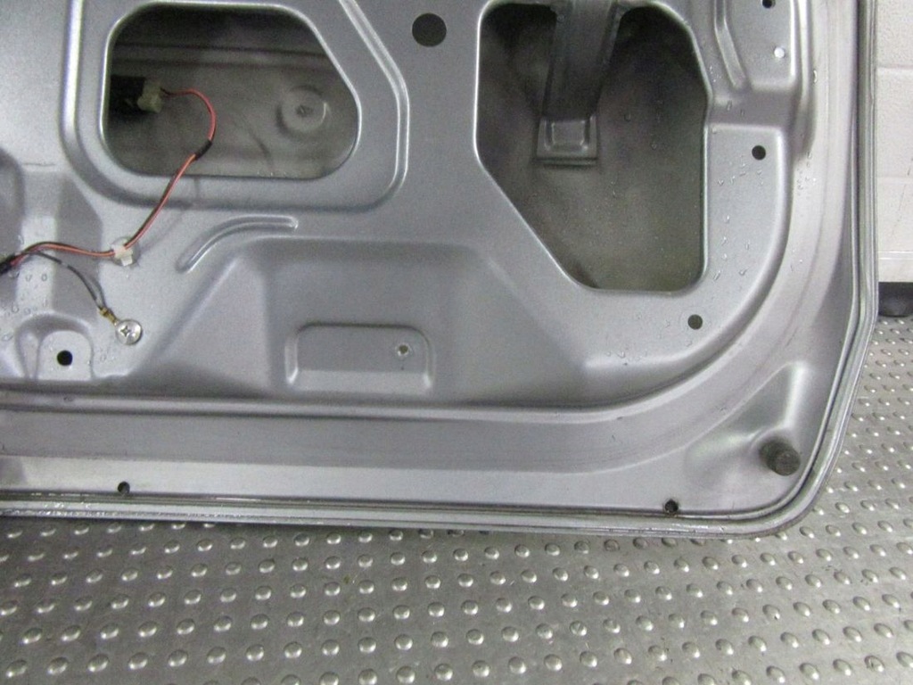 фото №10, Suzuki ignis ii 2007 крышка багажника багажника комплектная