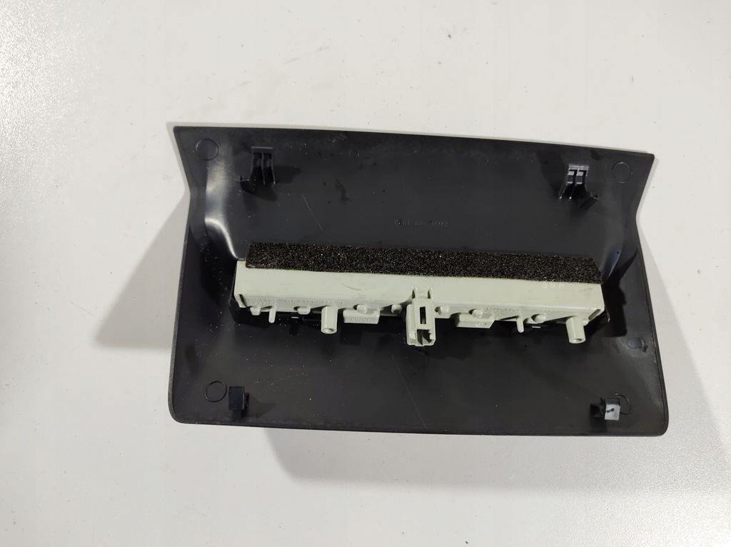 фото №4, Lexus is300h 13r свет стоп-сигнал