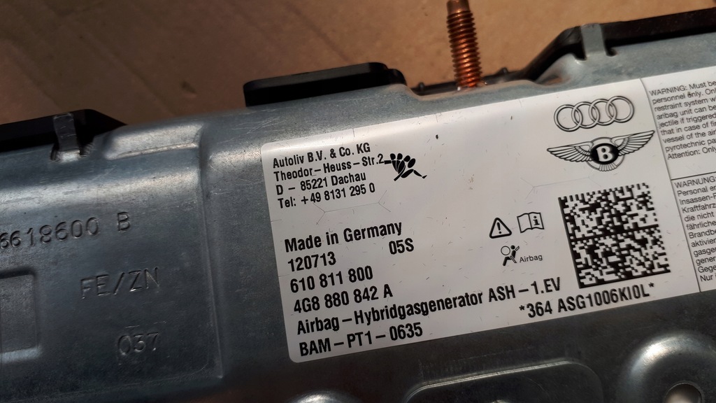 фото №8, Audi оригинальный номер 4g8880842a