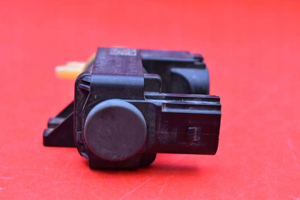 фото №6, Клапан вакууму 8k0906627 seat exeo 2.0 tdi 143 km 09-12