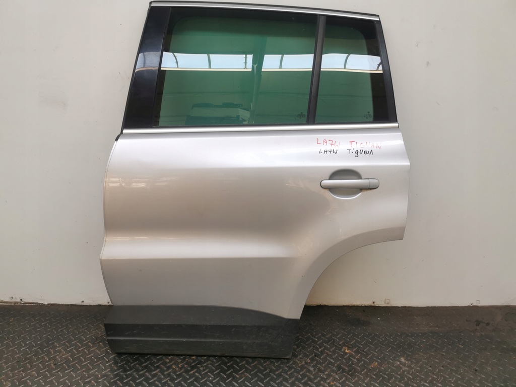 фото №8, Дверь левый задняя vw tiguan 5n оригинальный номер la7w 08-16