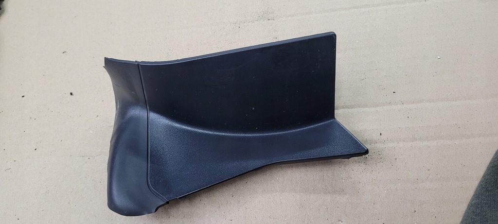 фото №1, A5 8w захист накладка лампи лівий задня 8w8945253 sportback 5d