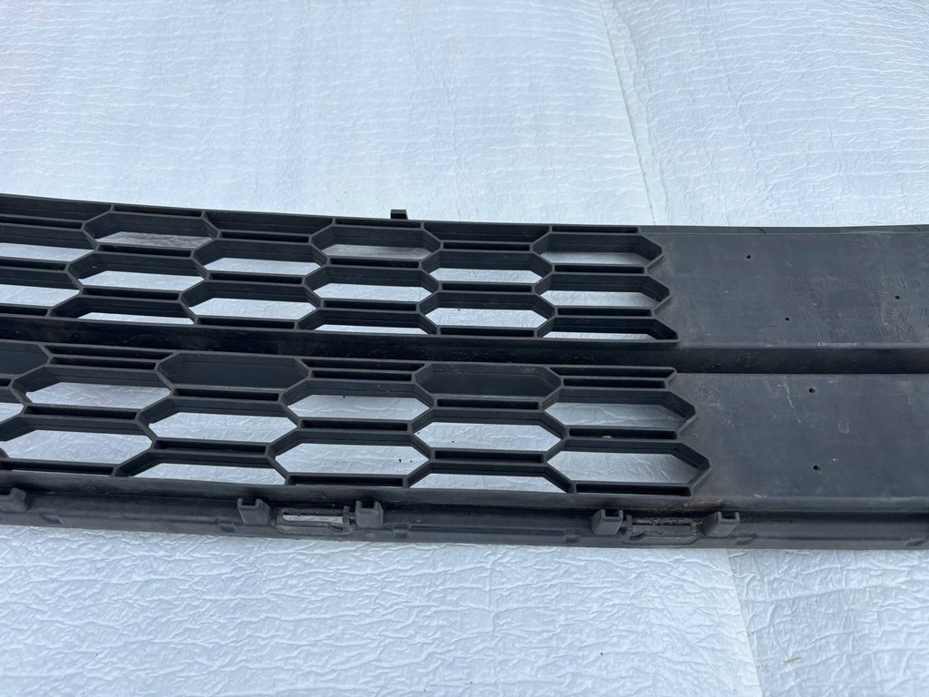 фото №10, Решітка бампера перед skoda citigo lift 1st807677d