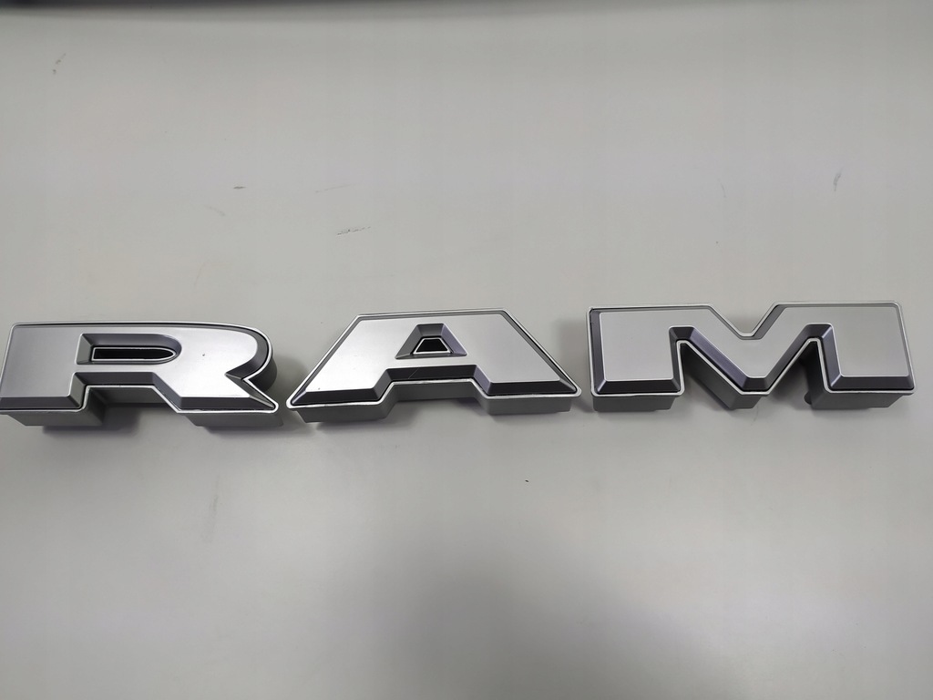 фото №15, Dodge ram 1500 2013-2018 решітка радіатора решітка радіатора ліхтарі led