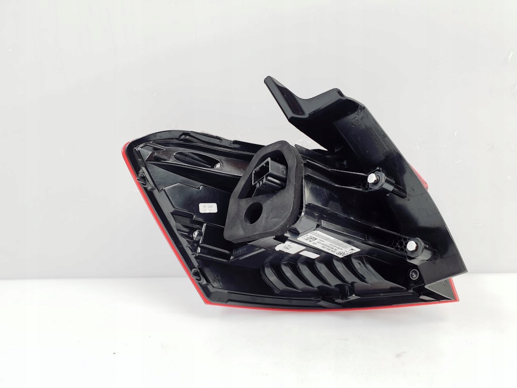 фото №11, Vw t-roc лампа задня led ory europa