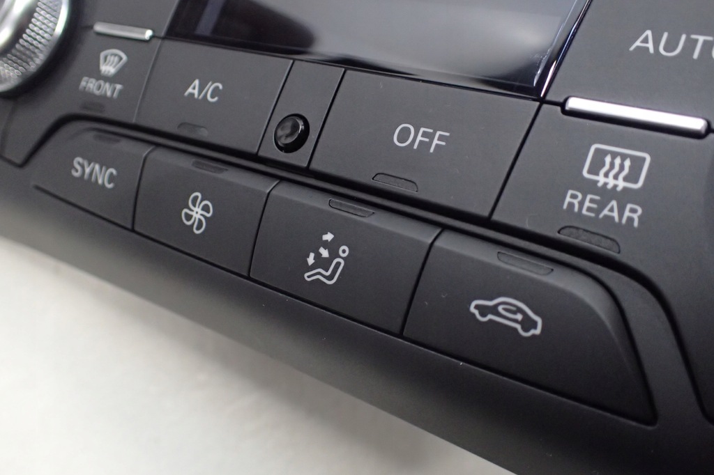 фото №6, Audi a7 4g панель кондиционера 4g0820043cd