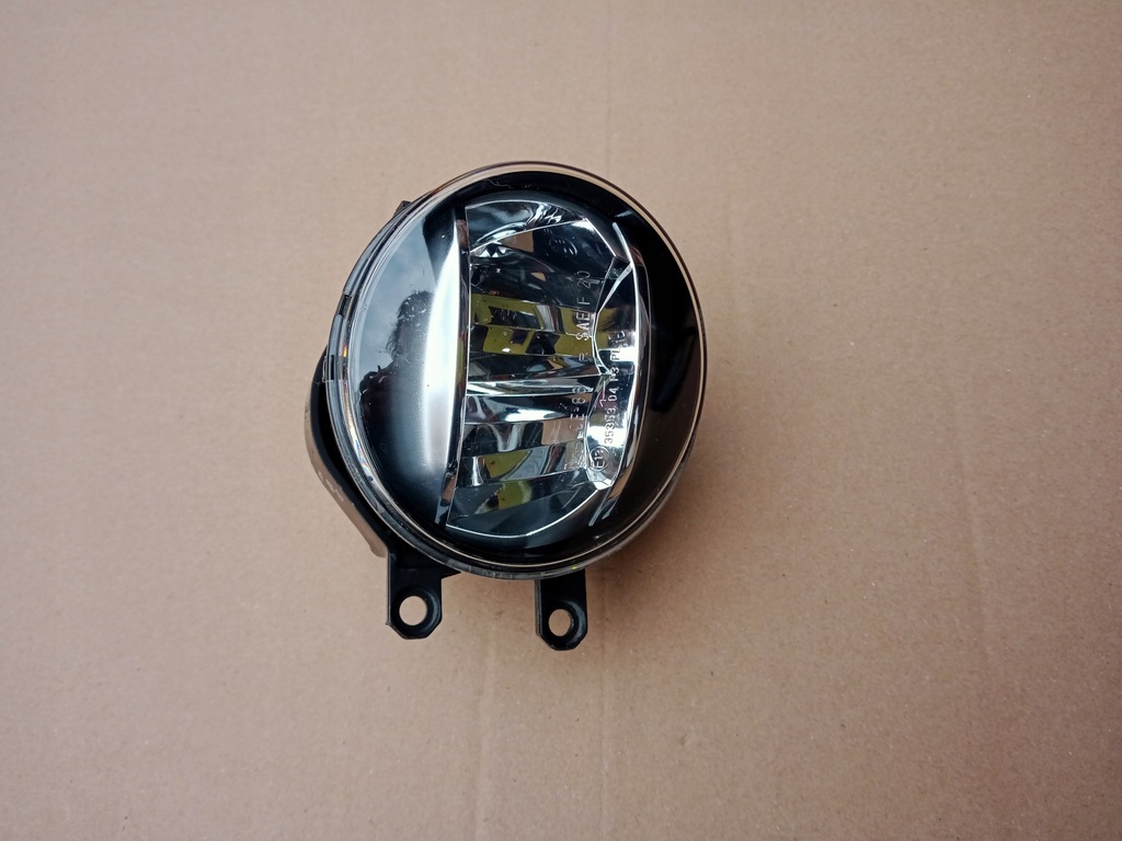 фото №1, Toyota chr правий протитуманна фара led