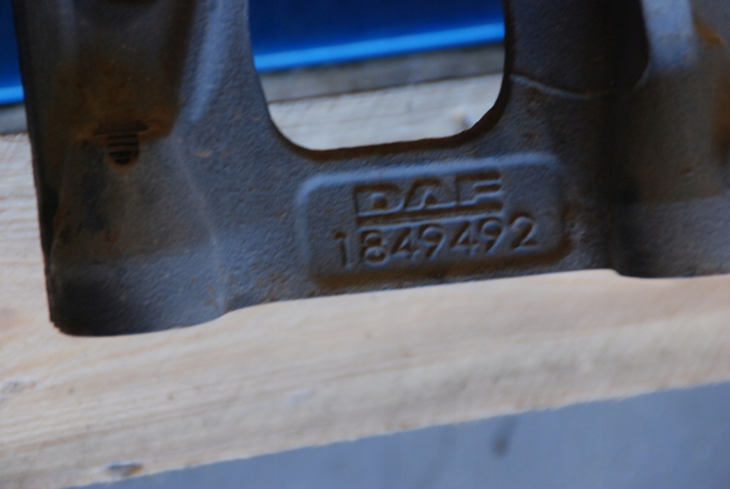 фото №5, Daf xf 106 кронштейн ресора кабіни 1849493 1849492