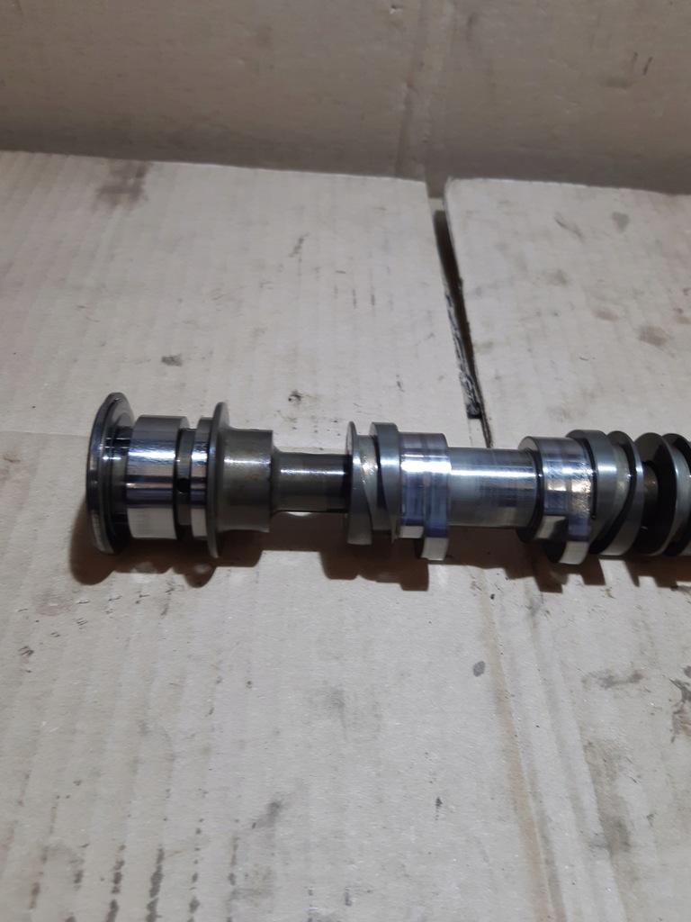 фото №10, Audi q5 8r 3.2 fsi cal вал распределительного вала всасывающий правый