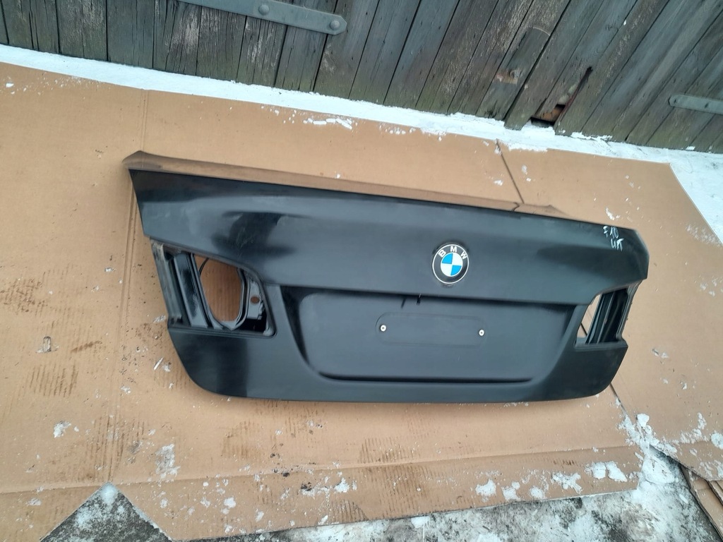 фото №1, Bmw оригінальний номер кришка багажника лампа кришка seria