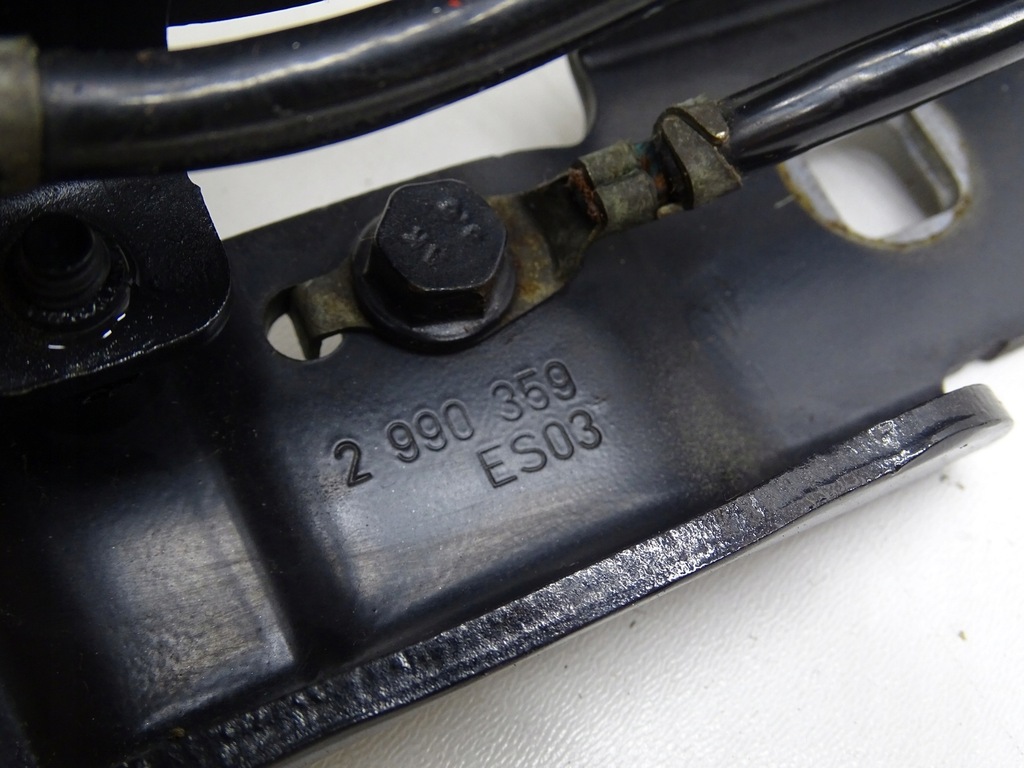 фото №5, Петля петли капот комплект bmw x1 e84 black sapphire металлик 475