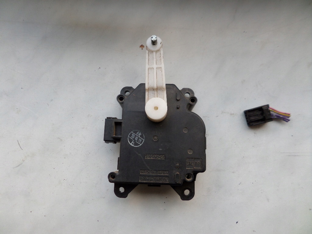 фото №5, Моторчик регулировки обдув крышка отопителя toyota land cruiser 120 j120