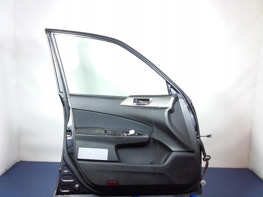 фото №9, Subaru forester iii sh дверь перед левая 61k