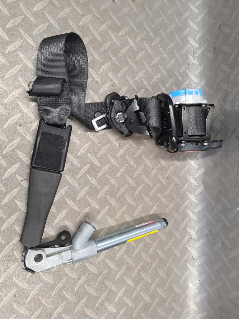 фото №5, Натяжители ремней перед ремни opel insignia a lift оригинал комплект